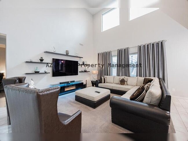 Building Photo - 11777 S 51st Dr