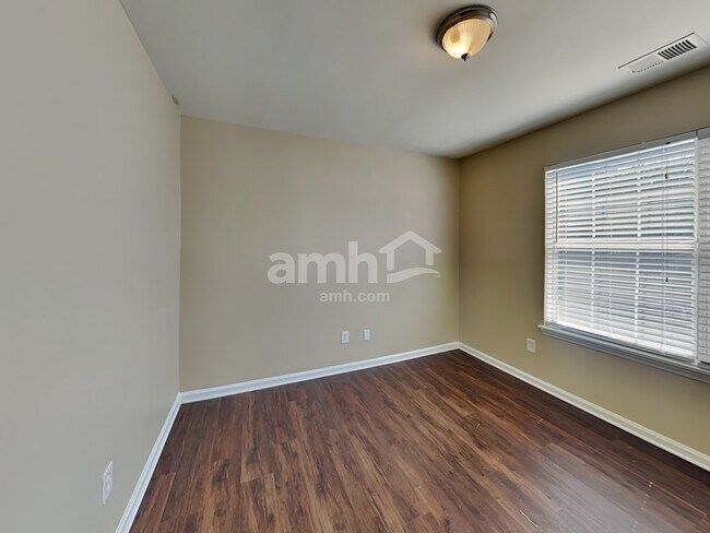 Building Photo - 8638 Flowers Court