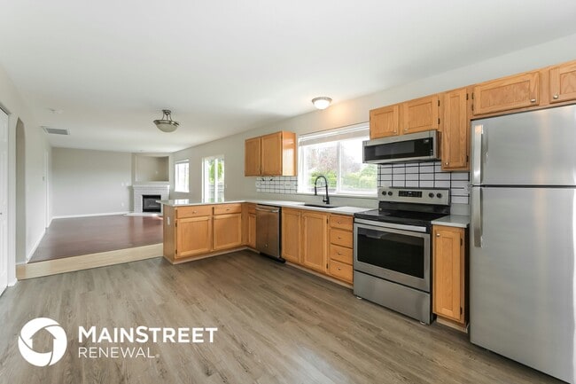 Building Photo - 7818 192nd St Ct E