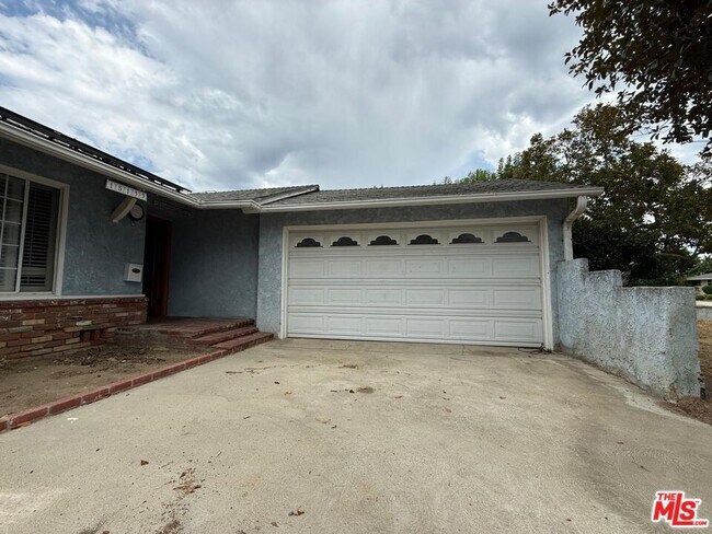 Building Photo - 15133 Blackhawk St