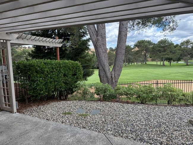 Building Photo - Gated Unique Remodeled 3 Bedroom w/ Golf Course Views in Rancho Solano
