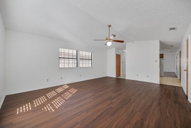 Building Photo - 4503 Fairgate Dr