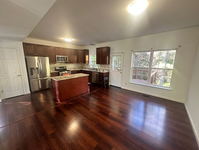 Building Photo - 11465 Abbots Cross Ln