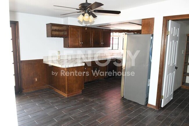 Building Photo - Updated 3 Br 2 Ba 1 Cg Home Near Camelback and 3rd Ave in Central Phoenix