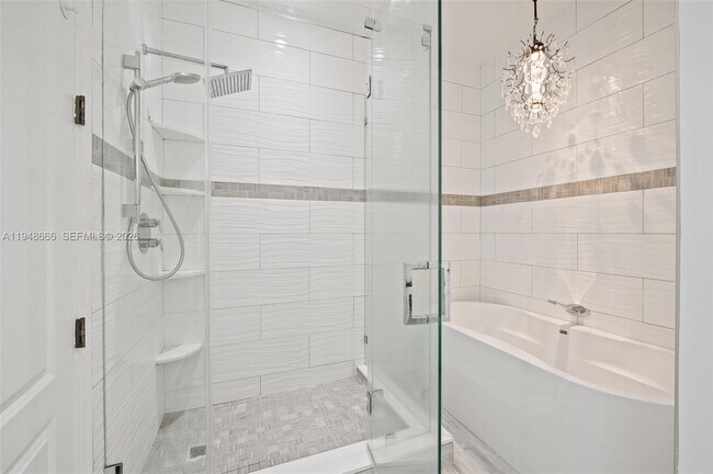 Building Photo - 622 SW 147th Ter