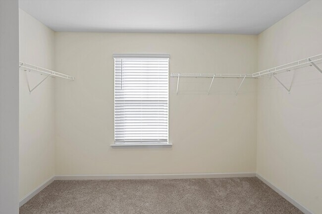 Building Photo - 4140 Bentwood Cove Dr