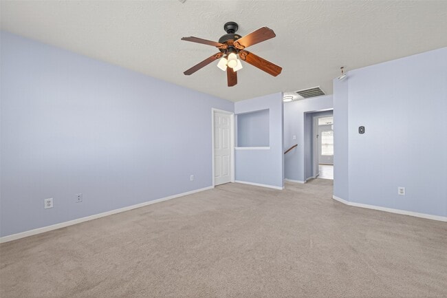 Building Photo - 19215 Hikers Trail Dr