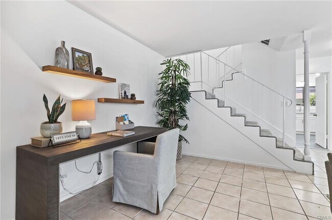 Building Photo - 3342 Bradbury Rd