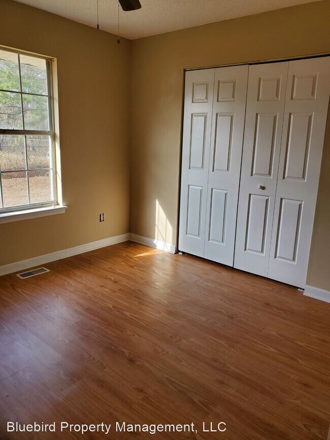 Building Photo - 2 br, 1 bath House - 108 Sunny Acres