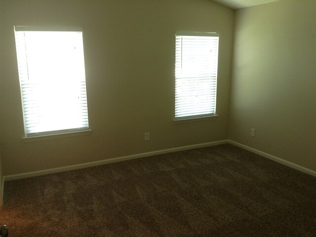 Building Photo - 126 Brantley Place Dr