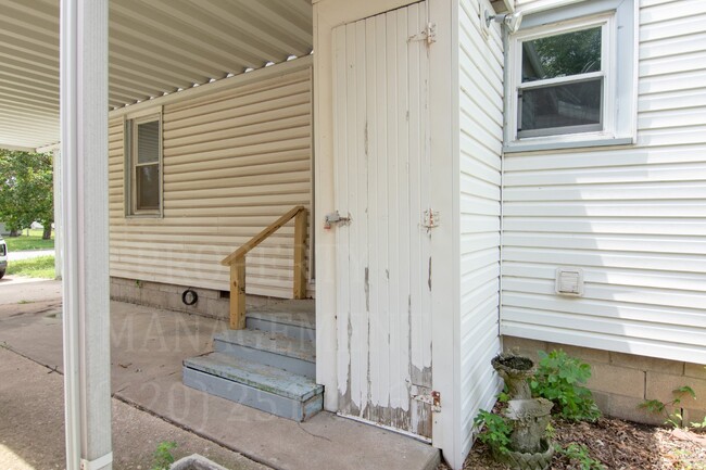 Building Photo - 2-Bedroom 1 Bath rental in Coffeyville