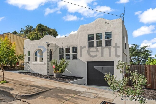 Building Photo - 3473 Birdsall Ave