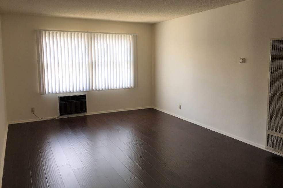 Building Photo - 4941 Whitsett Ave