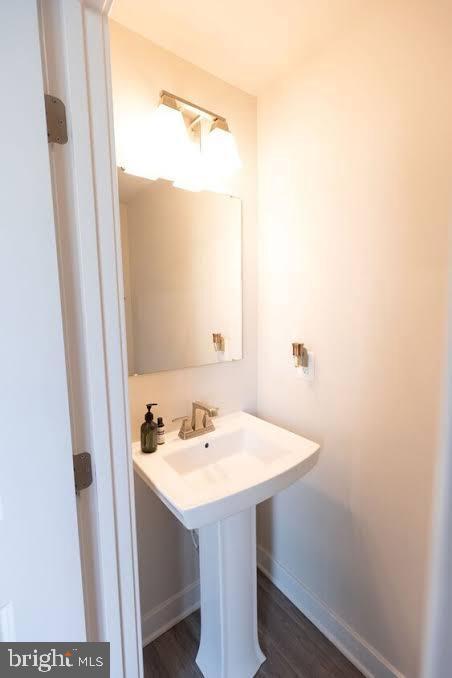 Building Photo - 2807 Evansgreen Dr