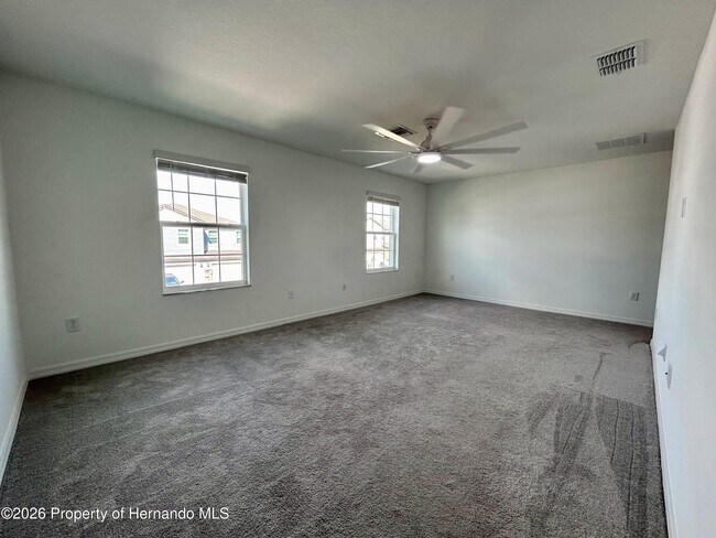 Building Photo - 32100 Pop Ash Pl