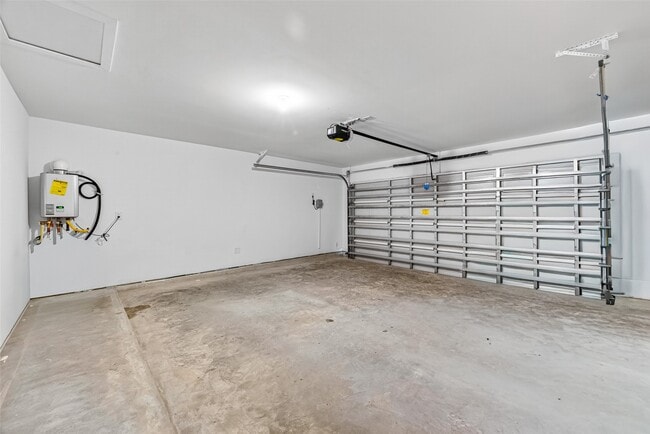 Building Photo - 3529 Longhorn Vly St