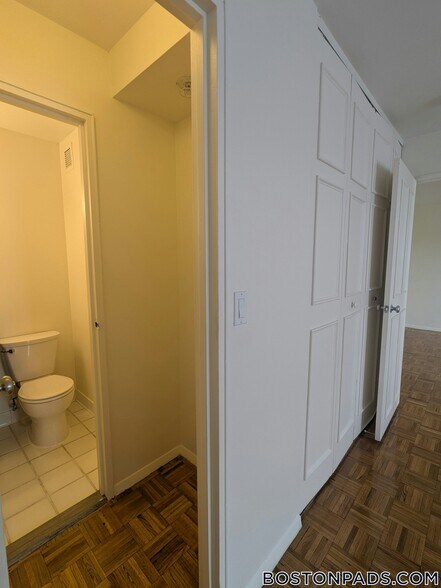 Building Photo - 175 Freeman St