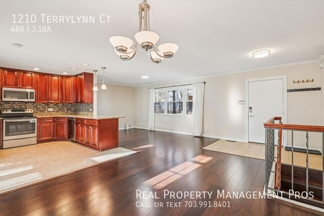 Building Photo - 1210 Terrylynn Ct