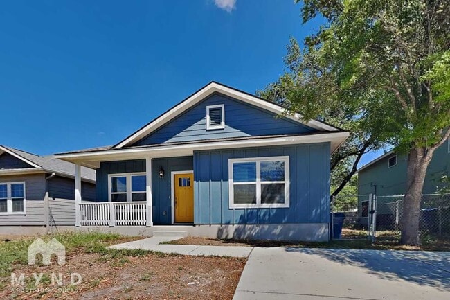 Building Photo - 423 Channing Ave