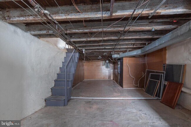 Building Photo - 2719 Folsom St