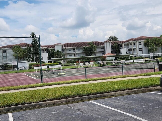 Building Photo - 6501 Stone River Rd