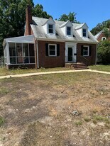 Building Photo - 1008 E Belt Blvd