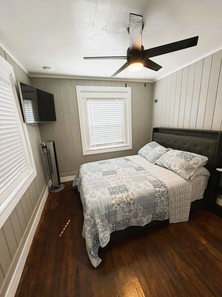 Building Photo - 6621 E Ocean Blvd