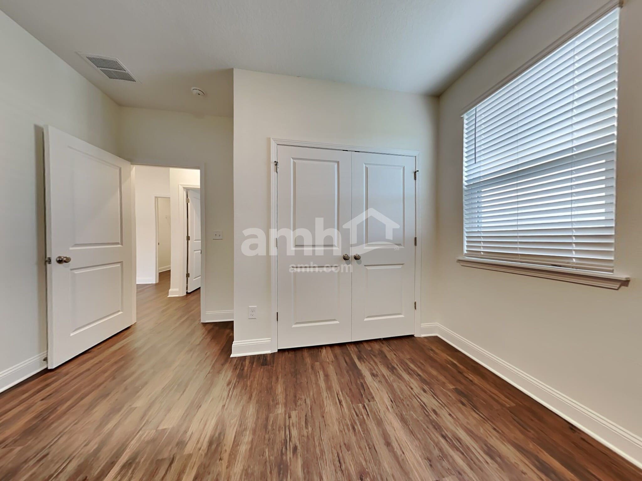 Building Photo - 76 Elcano Ln