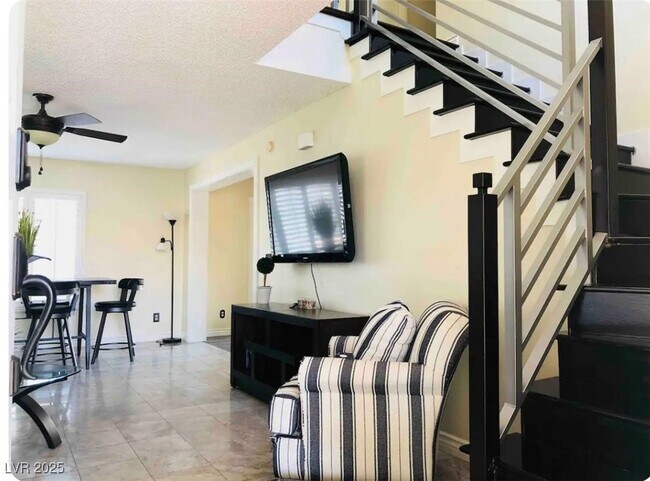 Building Photo - 985 Flapjack Dr