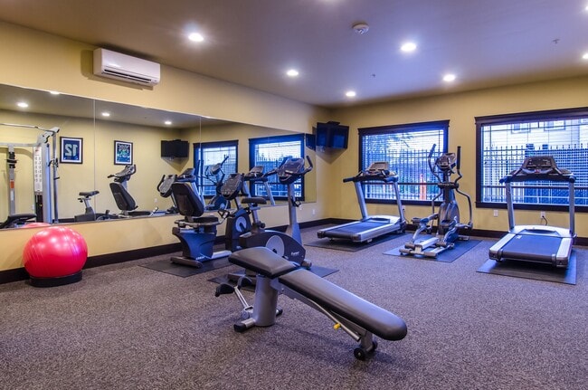 Floorplan - 8Hundred West Apartments