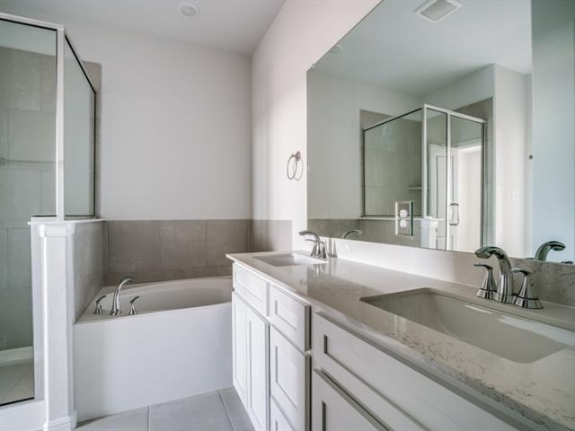 Building Photo - 841 Santa Lucia Dr