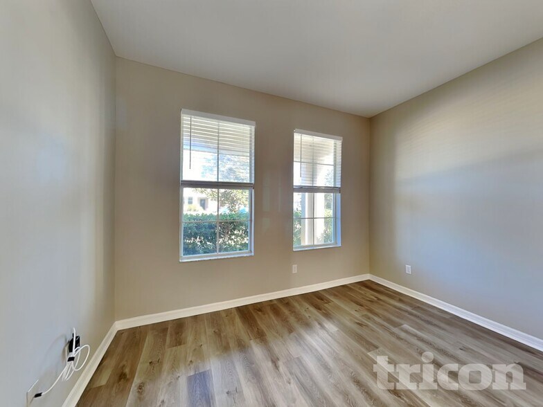 Building Photo - 19322 Sunset Bay Dr