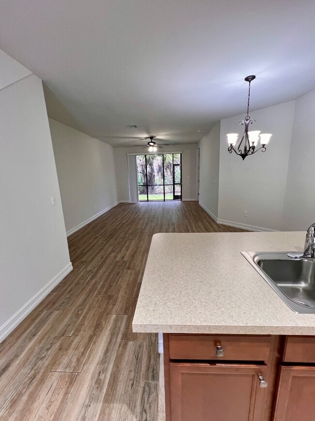 Building Photo - 7935 Bristol Cir