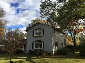 Building Photo - 8621 Lea Ln