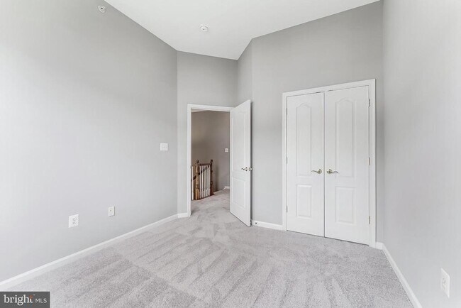 Building Photo - 14571 Marlow Street