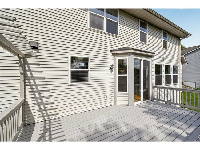 Building Photo - 18245 46th Ave N