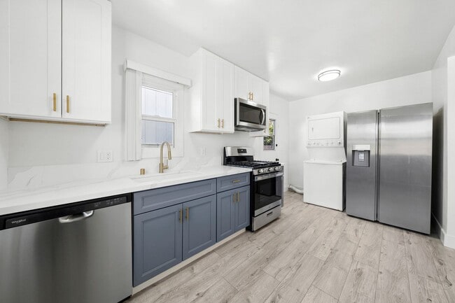 Building Photo - MYCORN &amp; HORVATH