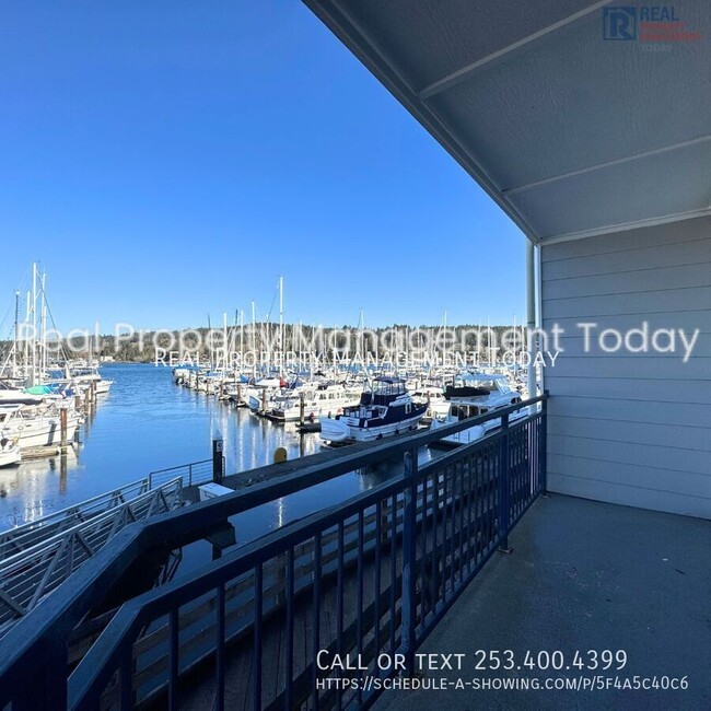 Building Photo - 2 Bedroom Condo in Gig Harbor!