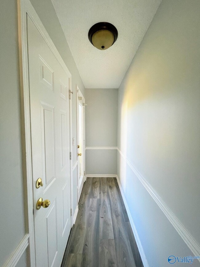 Building Photo - 109 Tanner Ridge Cir