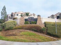 Building Photo - 1015 La Terraza Cir