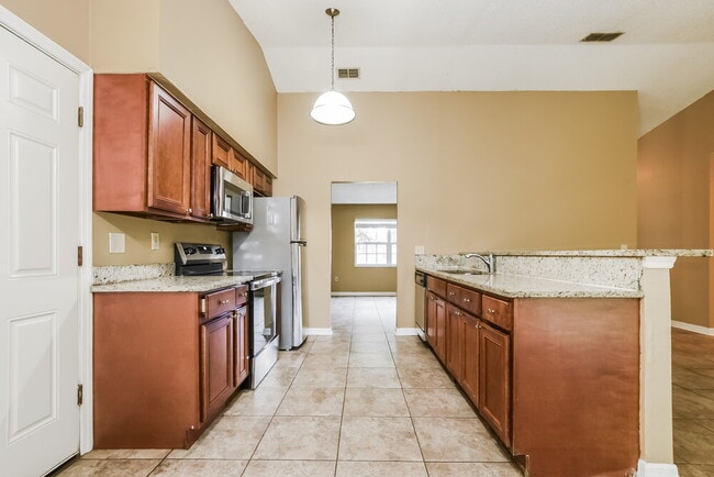 Building Photo - 6226 Centennial Dr