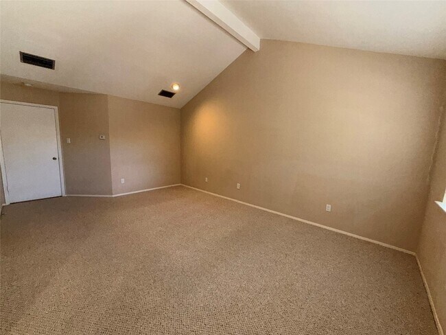 Building Photo - 12625 Memorial Dr