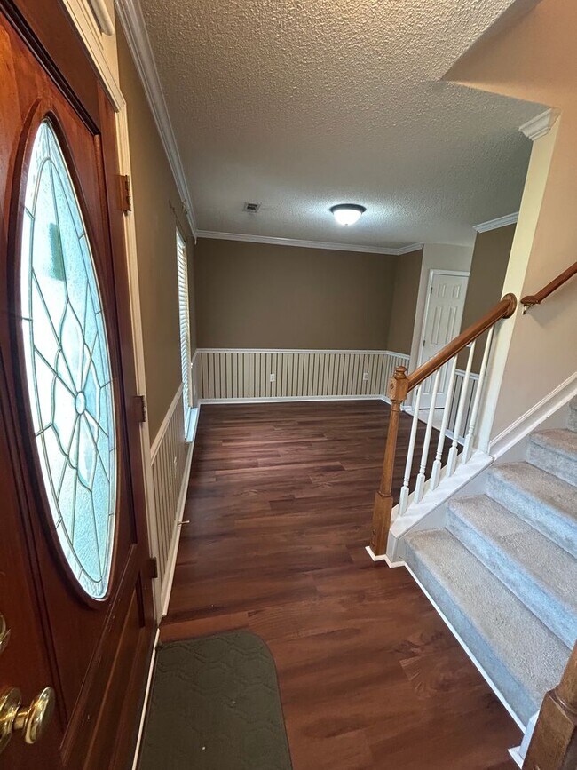 Building Photo - Simpsonville, SC 3BD/2.5BA Plus Bonus, 170...