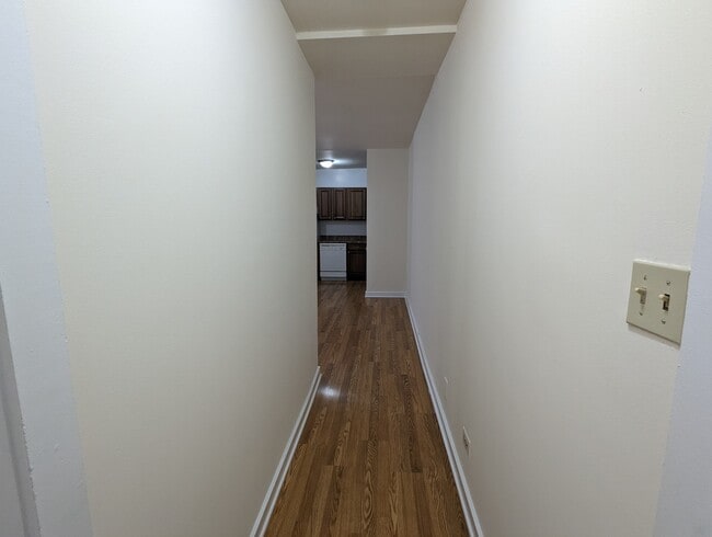 Building Photo - 1850 N Humboldt Blvd