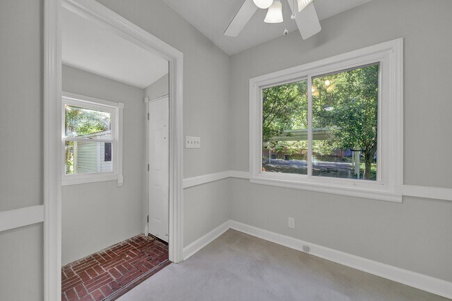 Building Photo - Lovely 3 Bed 2 Bath Home in Monroe!