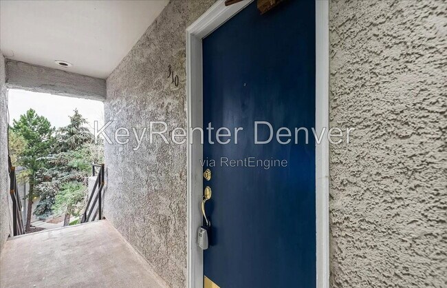 Building Photo - 1830 Newland Ct