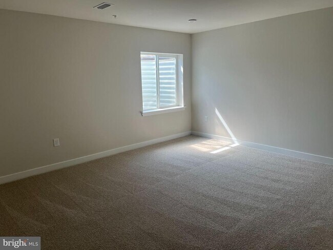 Building Photo - 2511 Baydon Ln