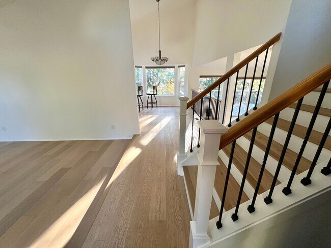 Building Photo - 20915 NE 17th St