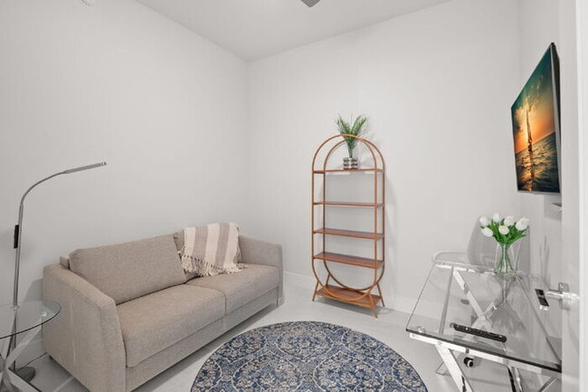 Building Photo - LUXURY Fully Furnished Condo in Saltaire For Rent!