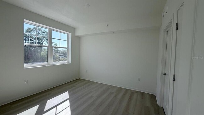 Building Photo - 5587 Millennia Park Dr